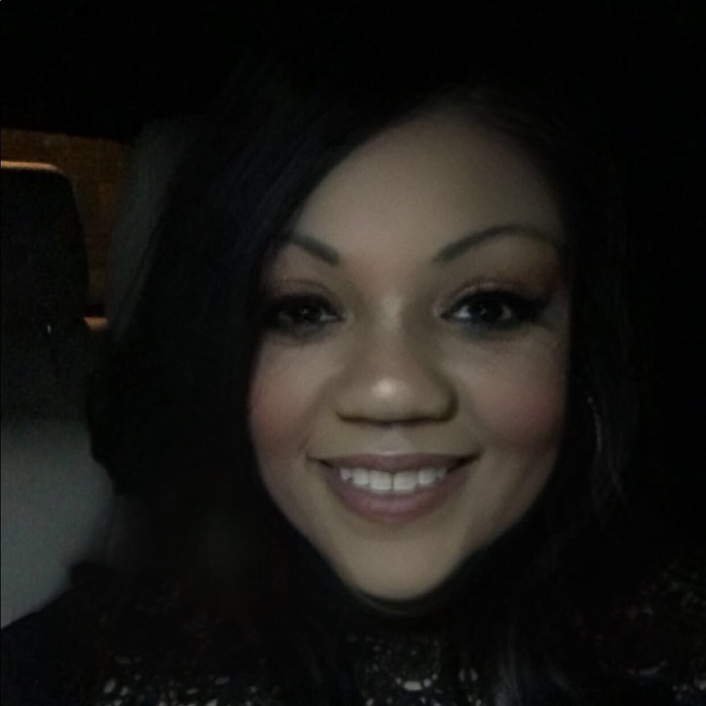 Meet your Posher, Tiffany